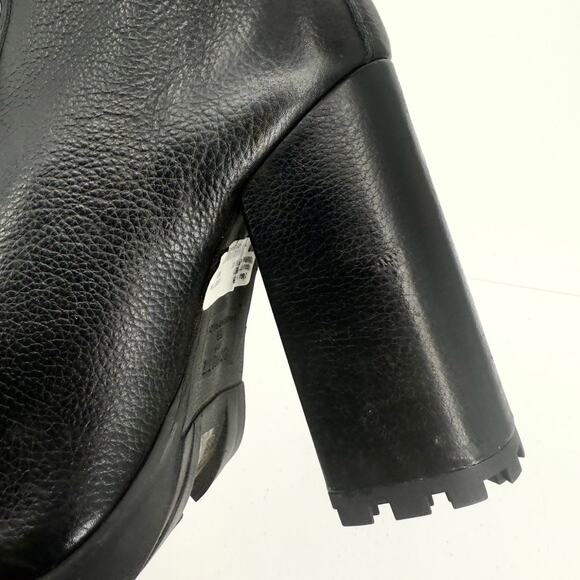 NEW Schutz Women's Black Zhara Faux Fur Lined Lace-Up Chunky Boots Size 8B - Picture 10 of 11